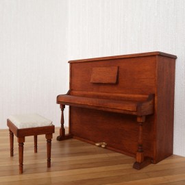 Klavier mit Hocker, Puppenstubenmöbel im Maßstab 1zu12